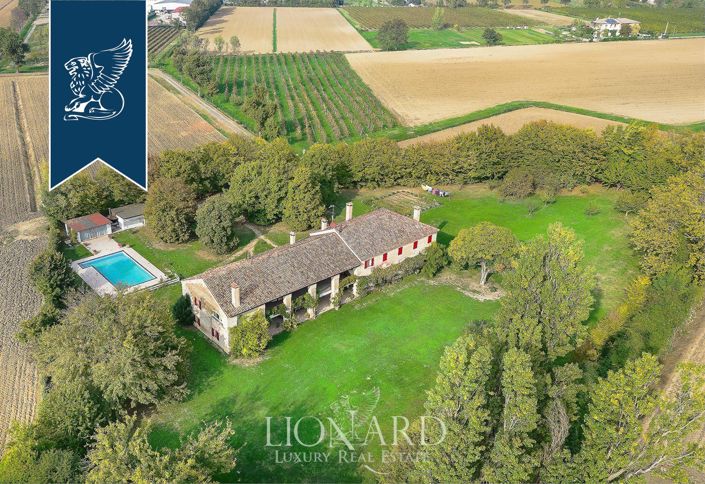 Image No.6-Ferme de 11 chambres à vendre à Roncade