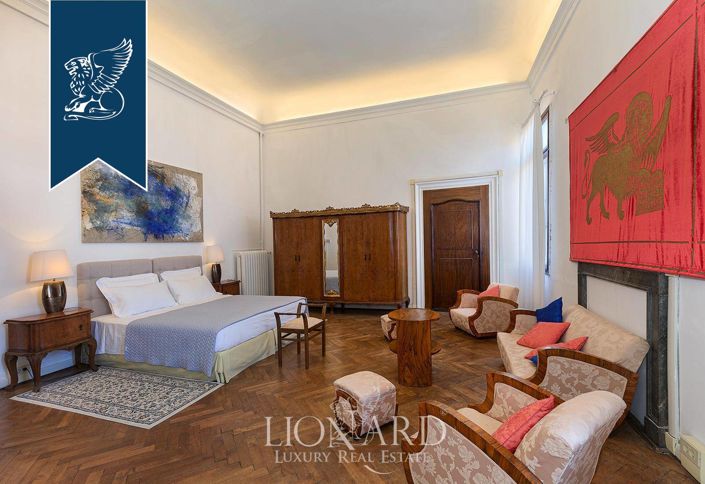 Image No.10-3 Bed Apartment for sale