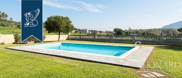 Image No.12-5 Bed Villa for sale