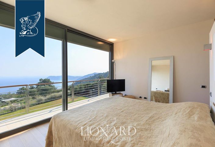 Image No.45-8 Bed Villa for sale