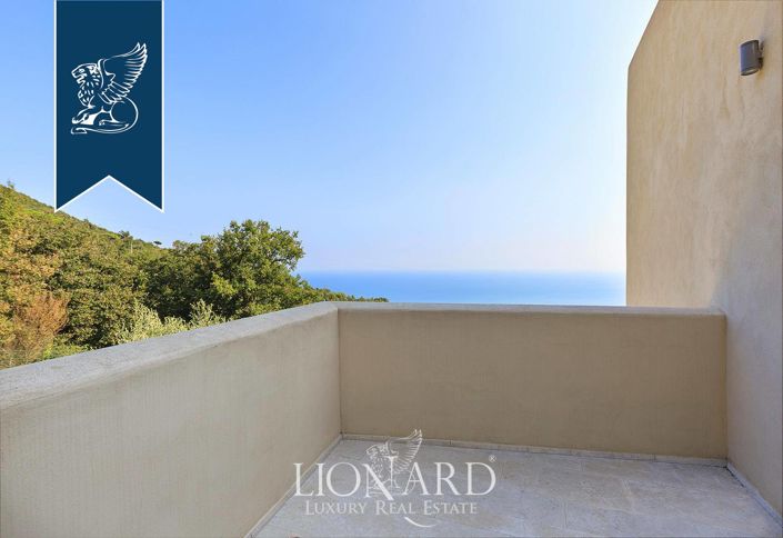 Image No.47-8 Bed Villa for sale