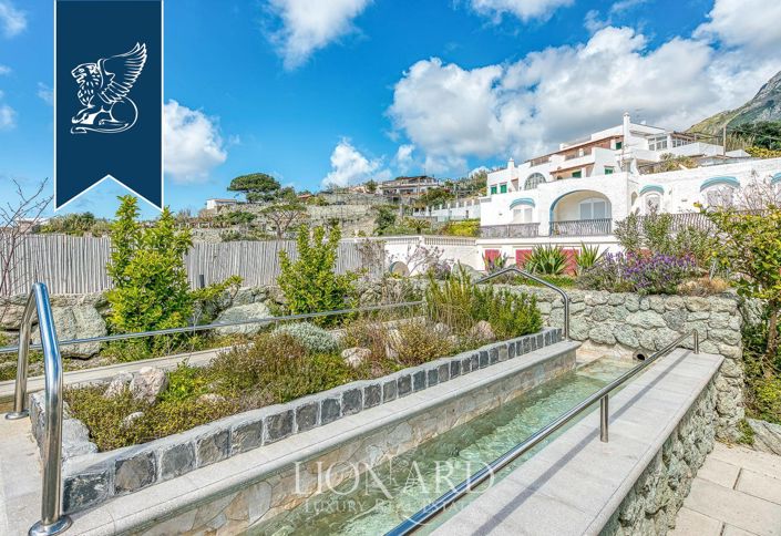 Image No.11-Un hôtel de 62 chambres à vendre à Forio