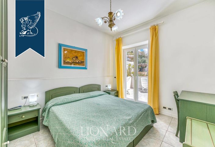 Image No.38-Un hôtel de 62 chambres à vendre à Forio