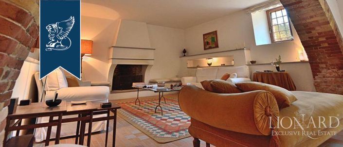 Image No.21-9 Bed Country House for sale