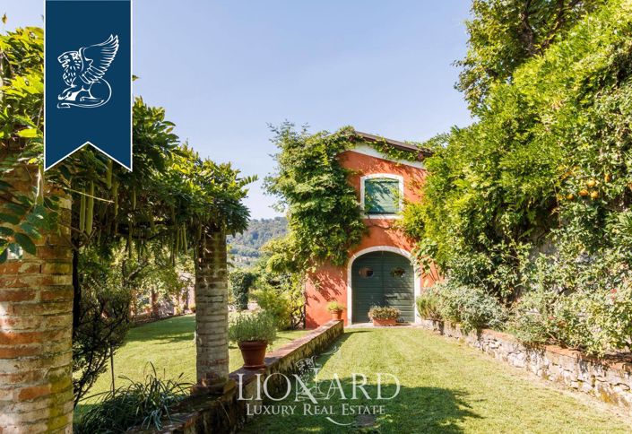 Image No.20-8 Bed Villa for sale