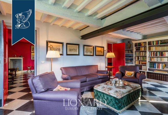 Image No.48-8 Bed Villa for sale