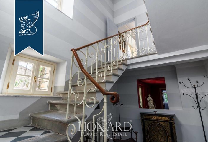 Image No.52-8 Bed Villa for sale