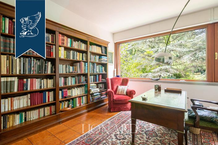 Image No.26-3 Bed Villa for sale