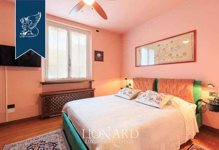 Image No.42-4 Bed Farmhouse for sale