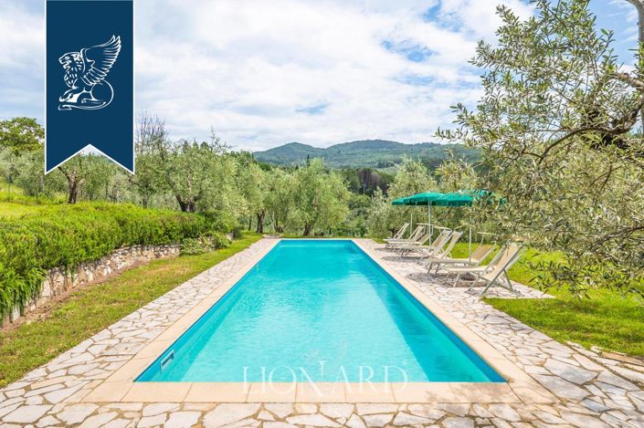 Image No.5-9 Bed Farmhouse for sale