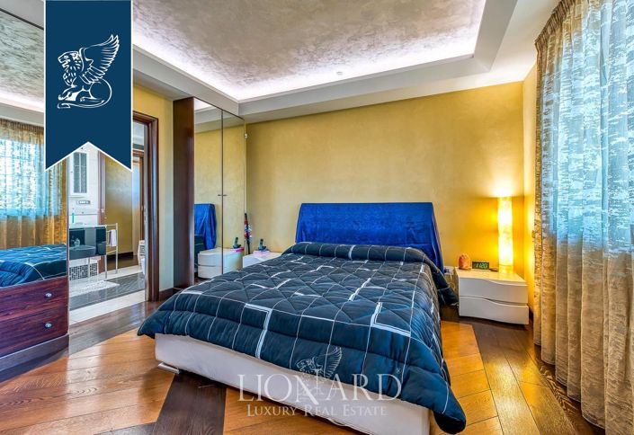 Image No.7-5 Bed Villa for sale