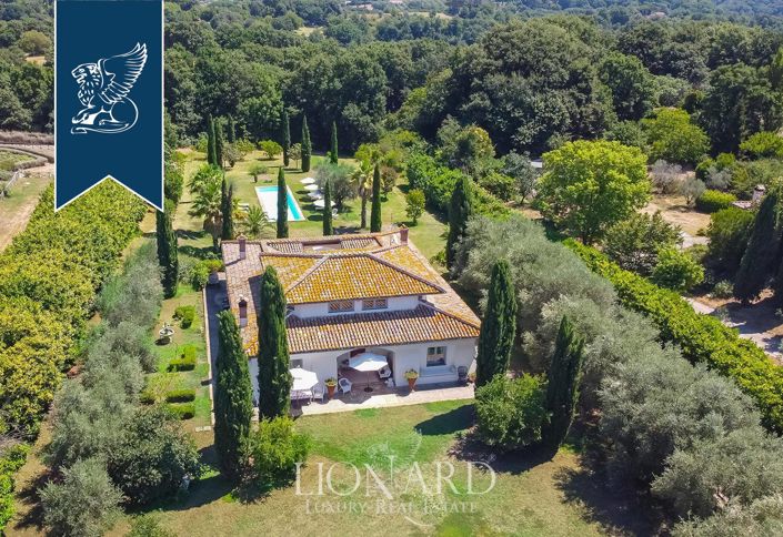 Image No.3-4 Bed Villa for sale