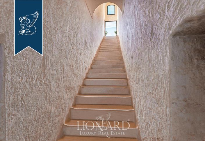 Image No.30-Maison de campagne de 12 chambres à vendre à Massafra