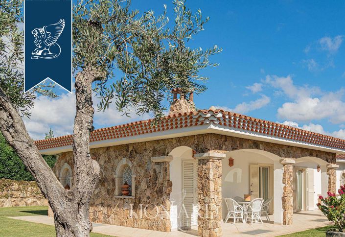 Image No.18-6 Bed Villa for sale