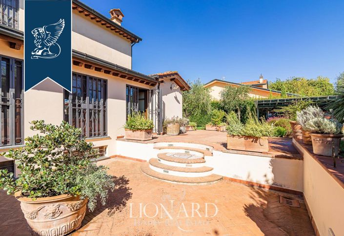 Image No.29-4 Bed Villa for sale