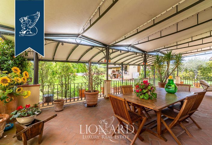 Image No.32-4 Bed Villa for sale