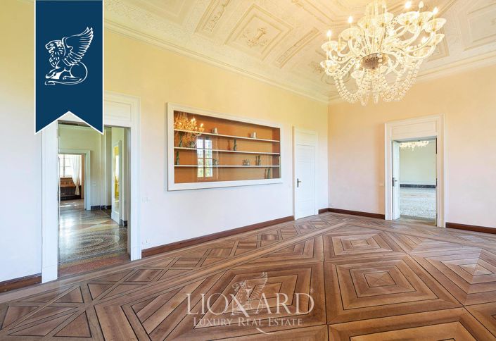 Image No.49-Villa de 6 chambres à vendre à Parma