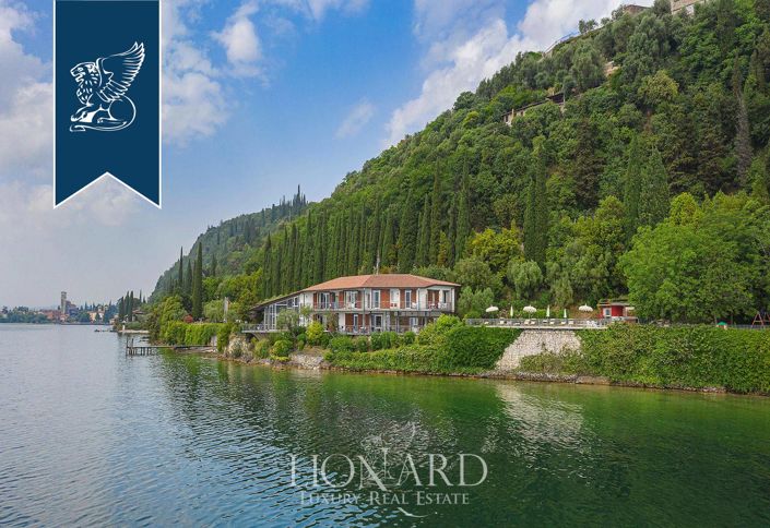 Image No.26-17 Bed Villa for sale