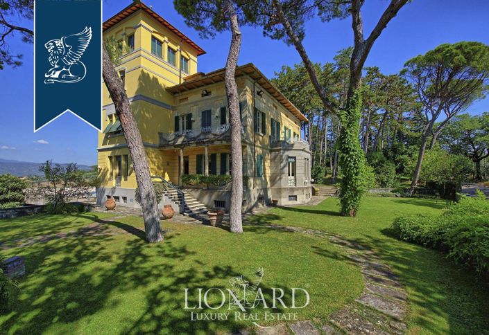 Image No.4-8 Bed Villa for sale