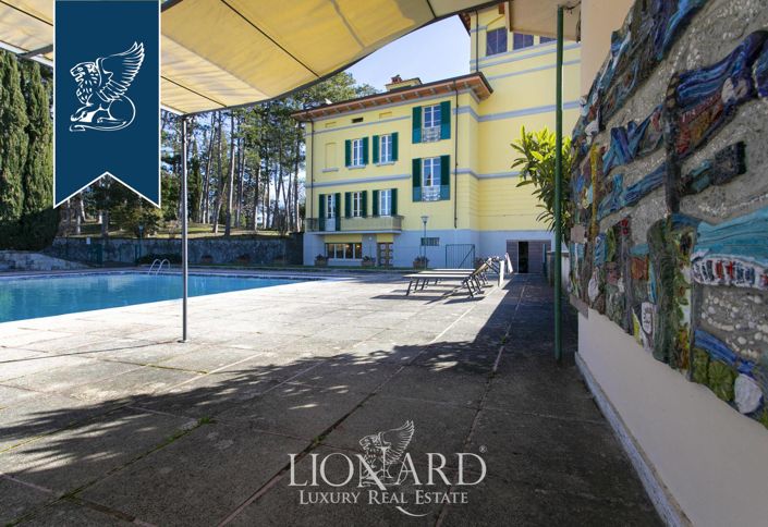 Image No.6-8 Bed Villa for sale