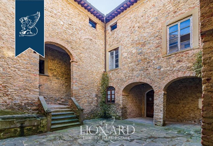 Image No.25-29 Bed Property for sale