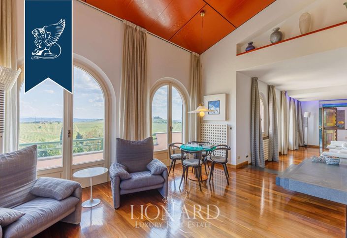 Image No.13-4 Bed Villa for sale