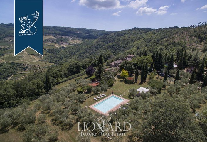 Image No.2-7 Bed Country House for sale