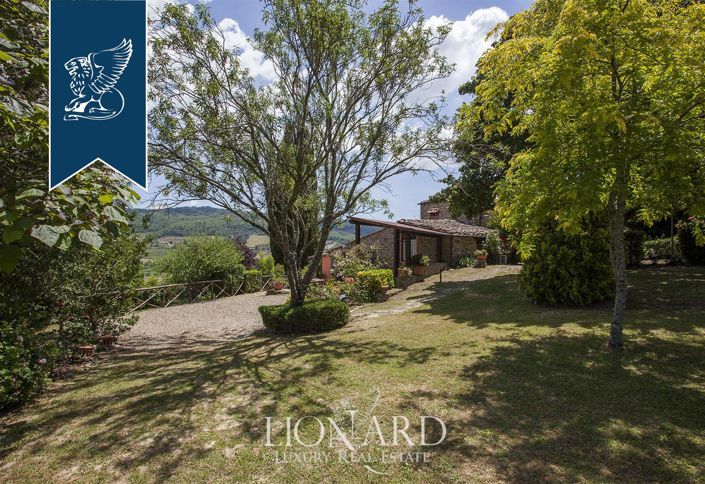 Image No.21-7 Bed Country House for sale