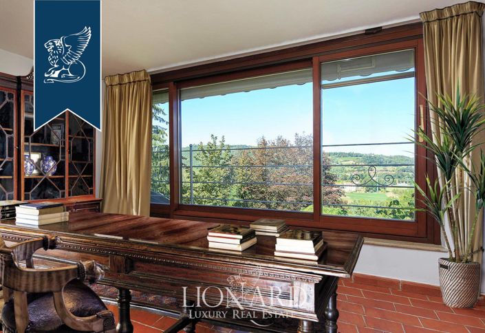 Image No.21-4 Bed Villa for sale