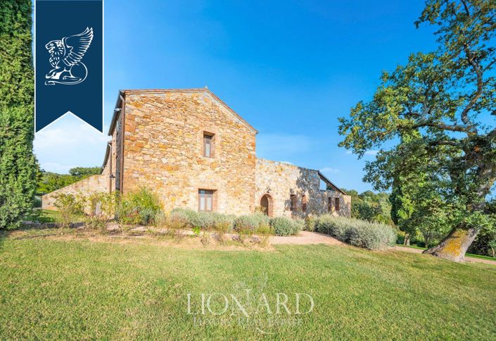 Image No.17-Ferme de 13 chambres à vendre à Cinigiano