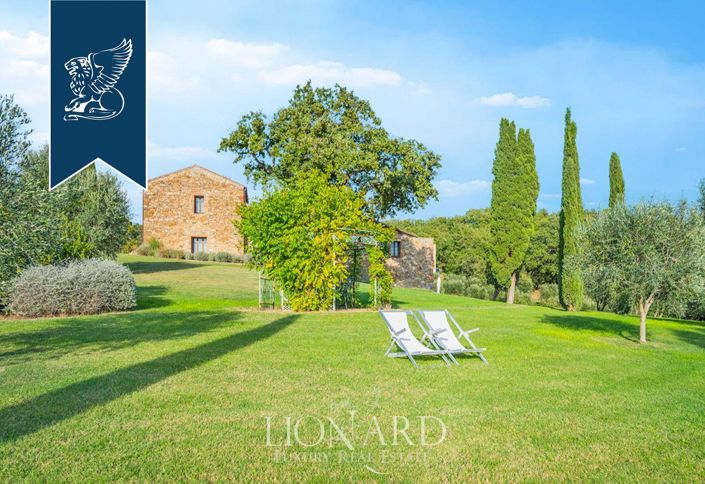 Image No.18-Ferme de 13 chambres à vendre à Cinigiano