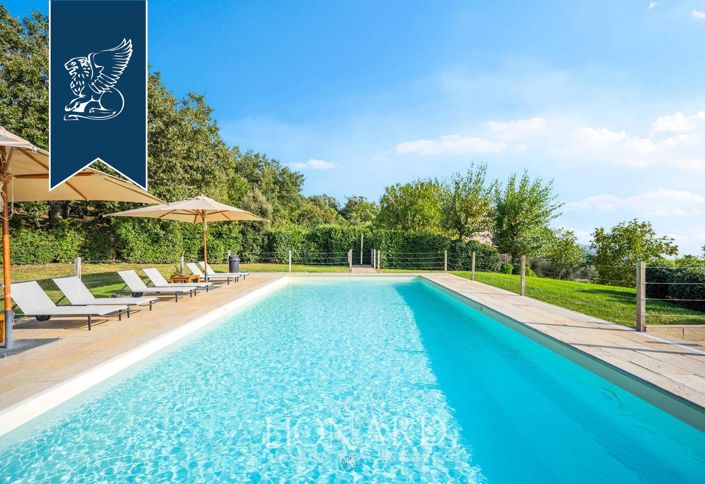 Image No.5-Ferme de 13 chambres à vendre à Cinigiano