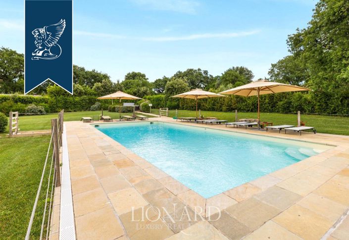 Image No.7-Ferme de 13 chambres à vendre à Cinigiano