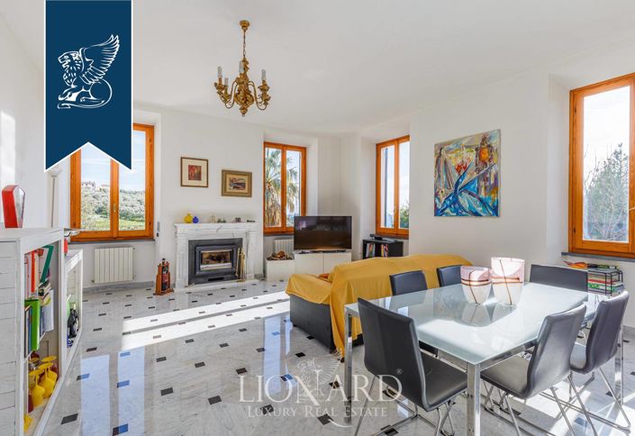 Image No.35-7 Bed Villa for sale