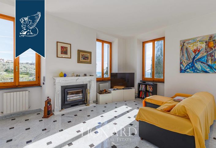 Image No.37-7 Bed Villa for sale