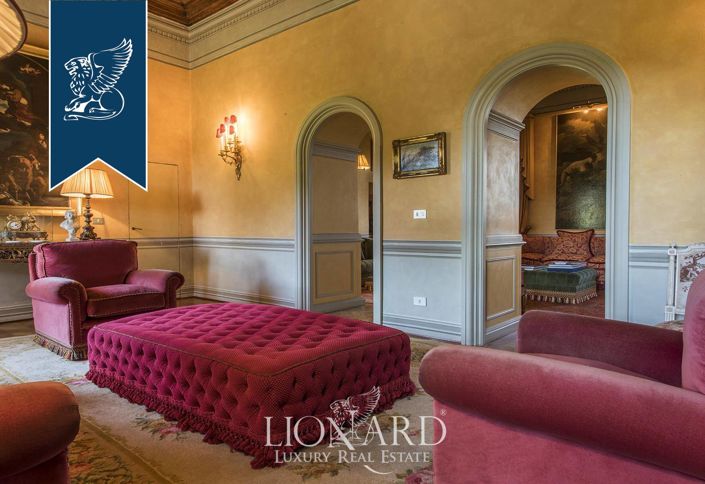 Image No.33-8 Bed Villa for sale