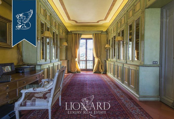 Image No.49-8 Bed Villa for sale