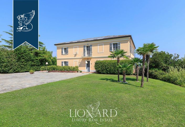 Image No.20-24 Bed Hotel for sale