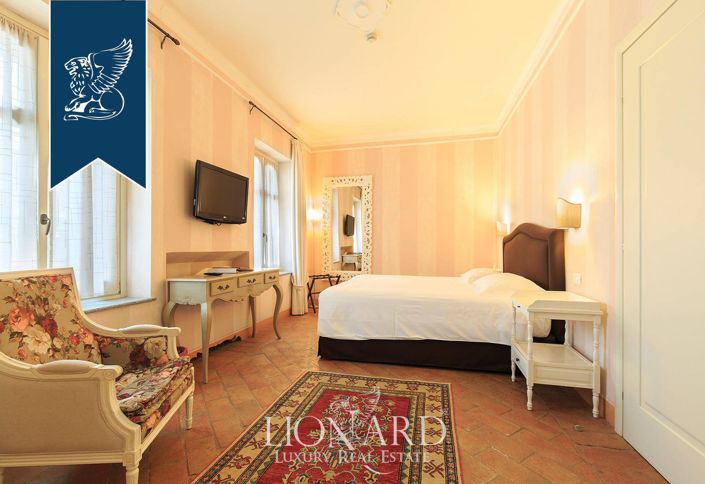 Image No.35-24 Bed Hotel for sale