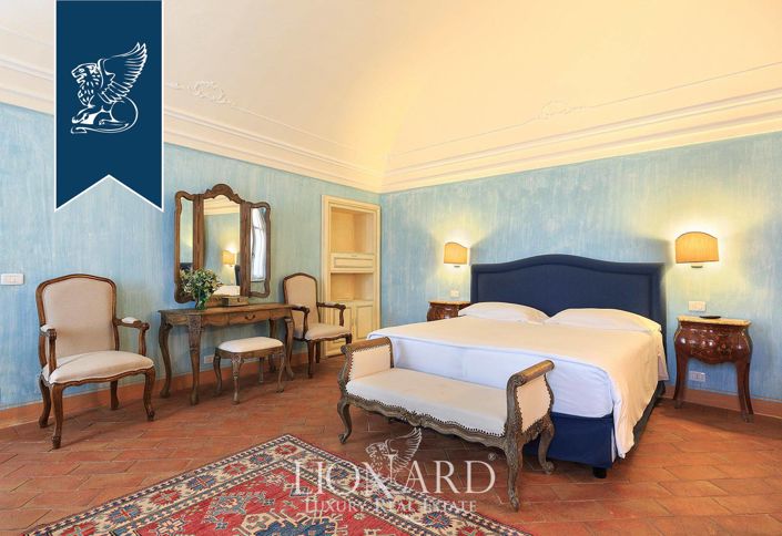 Image No.36-24 Bed Hotel for sale