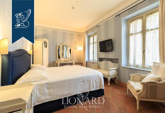 Image No.37-24 Bed Hotel for sale