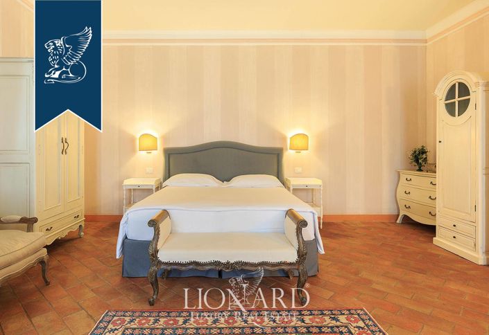 Image No.39-24 Bed Hotel for sale