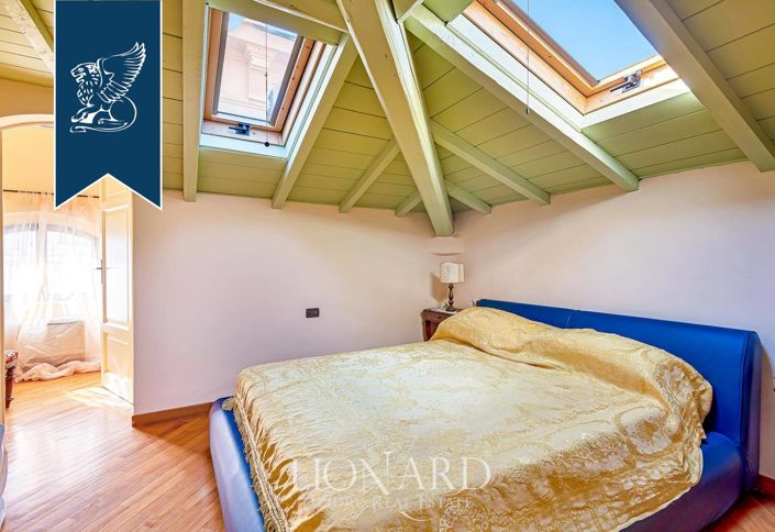 Image No.15-4 Bed Villa for sale