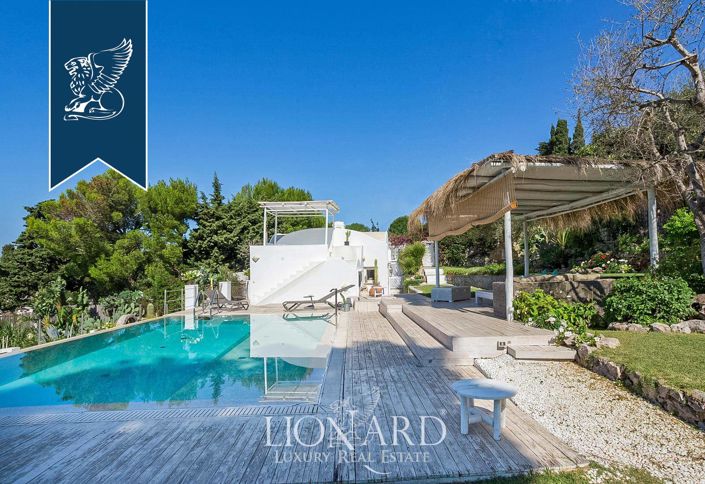 Image No.20-6 Bed Villa for sale