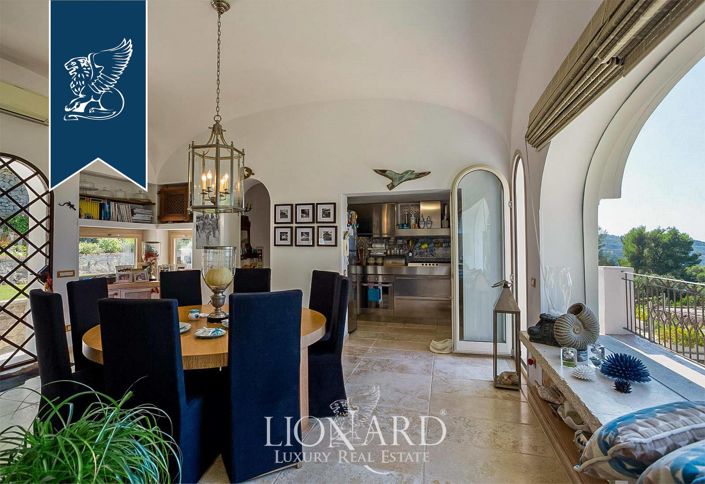 Image No.50-6 Bed Villa for sale