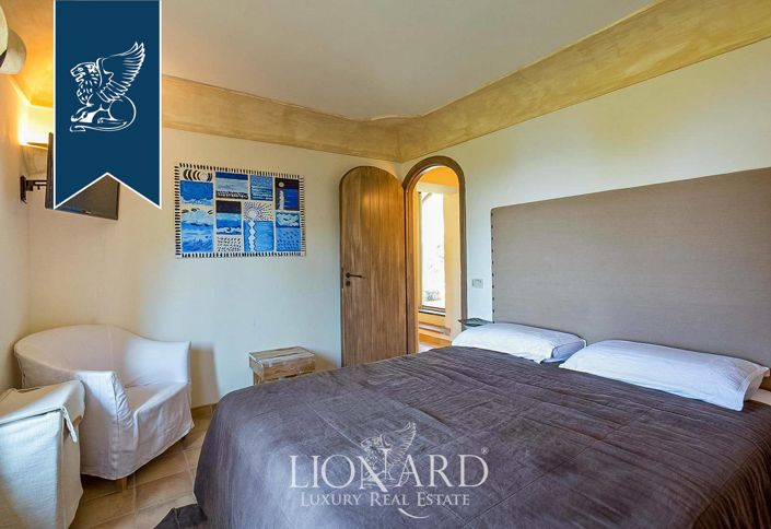 Image No.58-6 Bed Villa for sale