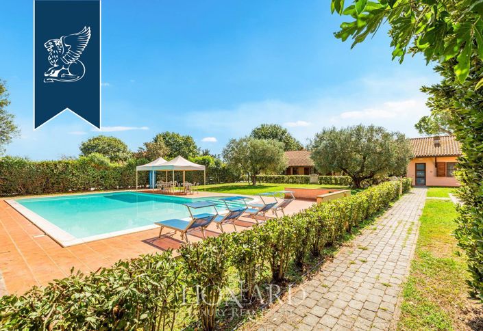 Image No.5-Ferme de 10 chambres à vendre à Orbetello