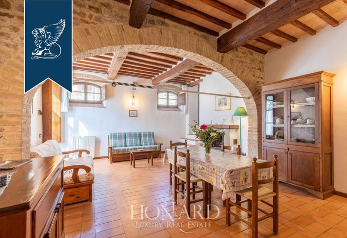 Image No.14-20 Bed Hotel for sale