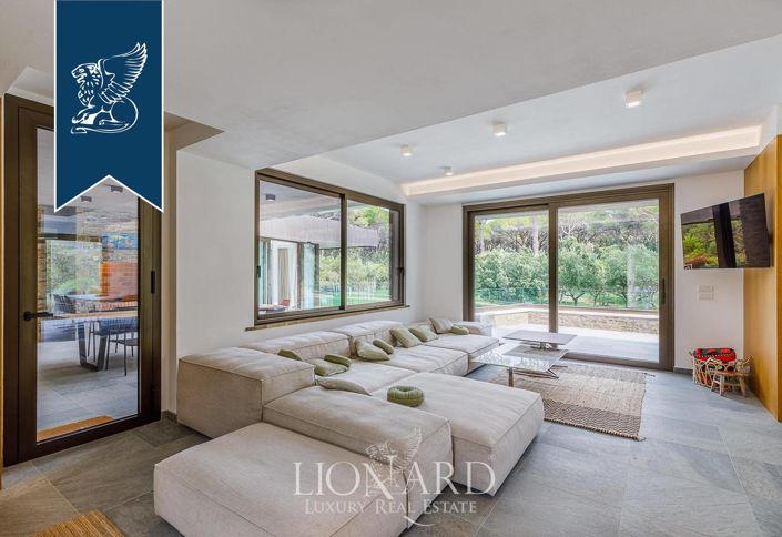 Image No.14-4 Bed Villa for sale