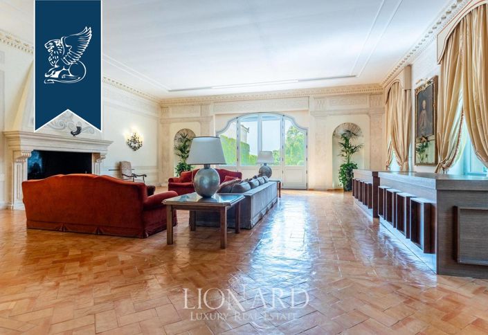 Image No.16-Villa de 21 chambres à vendre à Guidonia-Montecelio